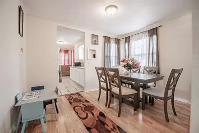 1048 Roselle Avenue, Lakeland, FL 33805 - Photo 5