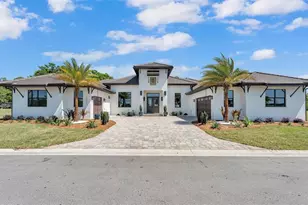 5472 Shoreview Dr, Lakeland, FL 33809 - Photo 1