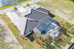 5472 Shoreview Dr, Lakeland, FL 33809 - Photo 97