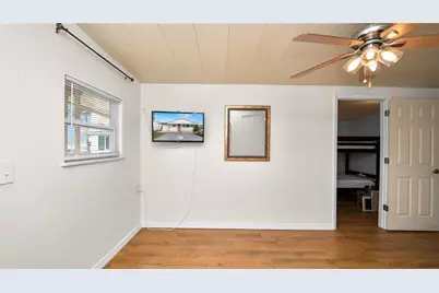 7046 Fairview Village Circle, Winter Haven, FL 33881 - Photo 9