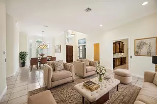 715 Hanover Ct, Lakeland, FL 33813 - Photo 9