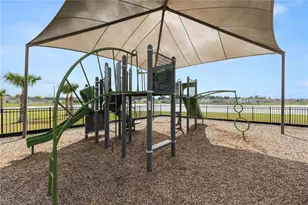 8009 Sail Clover Ln, Zephyrhills, FL 33540 - Photo 51