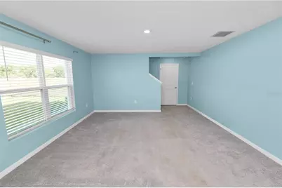 8009 Sail Clover Lane, Zephyrhills, FL 33540 - Photo 11