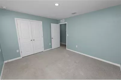 8009 Sail Clover Lane, Zephyrhills, FL 33540 - Photo 27