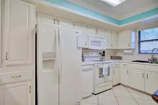 2025 Sylvester Rd, Lakeland, FL 33803 - Photo 11