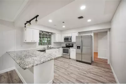 970 14th Street NE, Winter Haven, FL 33881 - Photo 9