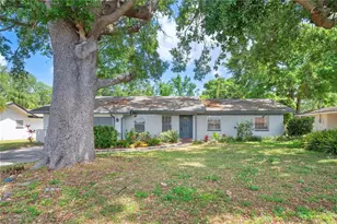 970 14th St NE, Winter Haven, FL 33881 - Photo 3