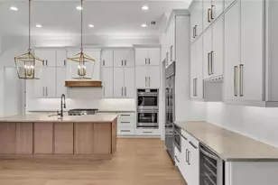 5087 Cliffside Dr, Lakeland, FL 33813 - Photo 9