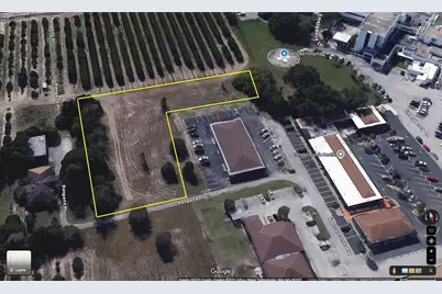 310 Medical Center Avenue, Sebring, FL 33870 - Photo 1