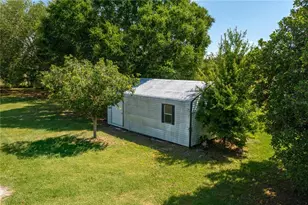 256 Sunridge Dr, Auburndale, FL 33823 - Photo 13