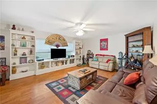 512 Cameo Dr, Lakeland, FL 33803 - Photo 3