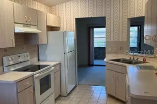 668 Jamaica Cir, Lakeland, FL 33803 - Photo 5