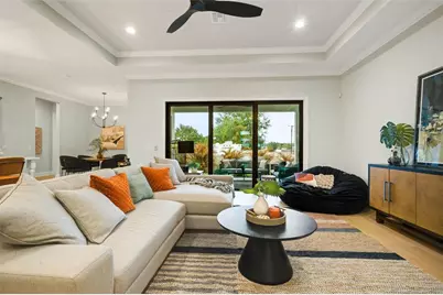 5390 Clubhouse Hills Lane, Lakeland, FL 33812 - Photo 9