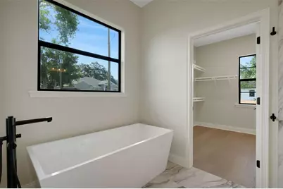 5390 Clubhouse Hills Lane, Lakeland, FL 33812 - Photo 17