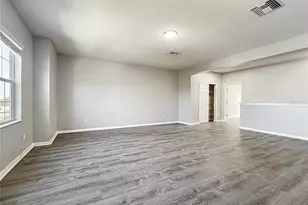 1401 Parker Den Dr, Ruskin, FL 33570 - Photo 25