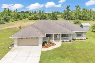 8904 Carrolwood Dr, Lakeland, FL 33810 - Photo 3