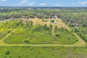 8904 Carrolwood Dr, Lakeland, FL 33810 - Photo 13