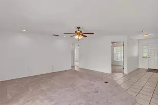 8904 Carrolwood Dr, Lakeland, FL 33810 - Photo 19