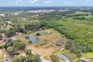 8904 Carrolwood Dr, Lakeland, FL 33810 - Photo 15