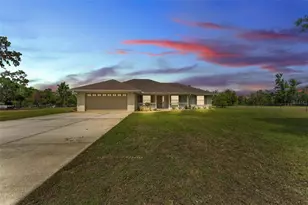 8904 Carrolwood Dr, Lakeland, FL 33810 - Photo 1