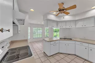 8904 Carrolwood Dr, Lakeland, FL 33810 - Photo 31