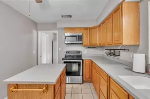 1507 Neptune Dr, Lakeland, FL 33801 - Photo 17