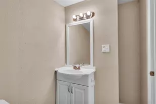 15 Cactus Cir E, Winter Haven, FL 33880 - Photo 21