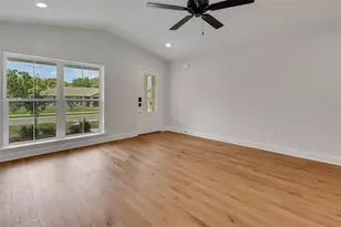 1246 Dorothy St, Lakeland, FL 33815 - Photo 5