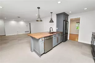 509 Robroy St, Lakeland, FL 33813 - Photo 11