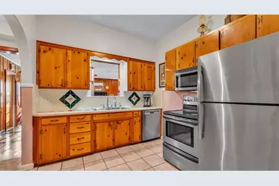 607 N Merrin Street, Plant City, FL 33563 - Photo 13