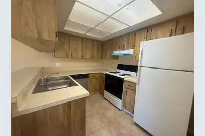 3144 Bloomingdale Villas Court, Brandon, FL 33511 - Photo 7