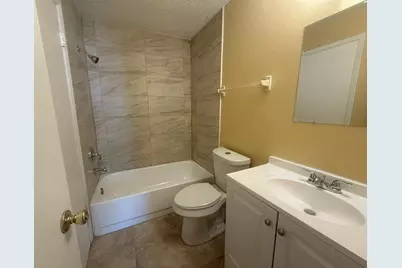 3144 Bloomingdale Villas Court, Brandon, FL 33511 - Photo 9