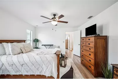 1608 Colonnades Circle N, Lakeland, FL 33811 - Photo 17