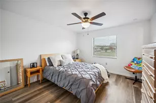 1608 Colonnades Cir N, Lakeland, FL 33811 - Photo 21