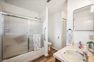 1608 Colonnades Cir N, Lakeland, FL 33811 - Photo 25