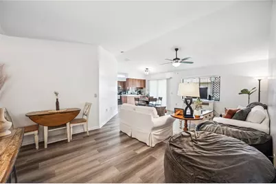 1608 Colonnades Circle N, Lakeland, FL 33811 - Photo 7