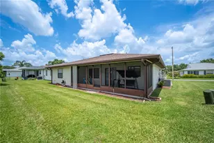 1608 Colonnades Cir N, Lakeland, FL 33811 - Photo 29