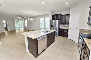 4125 Prima Lago Cir, Lakeland, FL 33810 - Photo 13