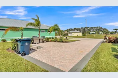 3240 Fish Hawk Drive, Polk City, FL 33868 - Photo 9