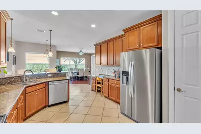 3980 Sunset Lake Drive, Lakeland, FL 33810 - Photo 5