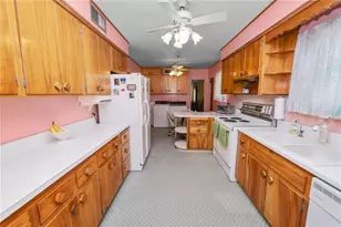 111 E Orange St, Davenport, FL 33837 - Photo 11