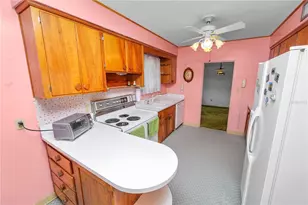 111 E Orange St, Davenport, FL 33837 - Photo 15