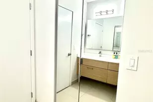 600 NE 27th St, Miami, FL 33137 - Photo 21