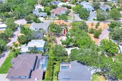 572 Marmora Avenue, Tampa, FL 33606 - Photo 13