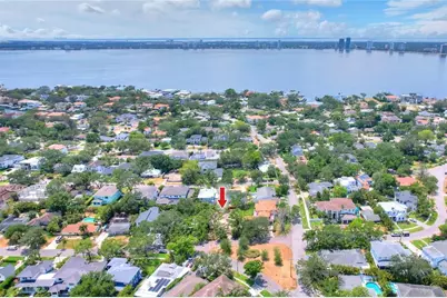 572 Marmora Avenue, Tampa, FL 33606 - Photo 5