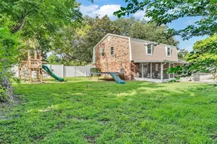 1910 Clubhouse Rd, Lakeland, FL 33813 - Photo 9