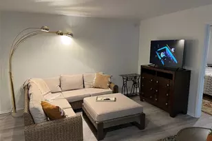 1100 Martinique Dr, Winter Haven, FL 33884 - Photo 3