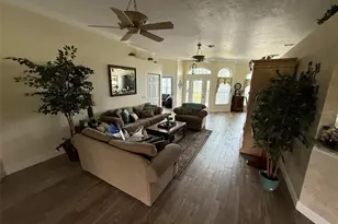 7023 Hazeltine Cir, Lakeland, FL 33810 - Photo 11