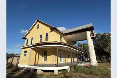 701 1st Street NE, Fort Meade, FL 33841 - Photo 1