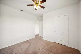 2062 Blue Highlands Dr, Lakeland, FL 33811 - Photo 33